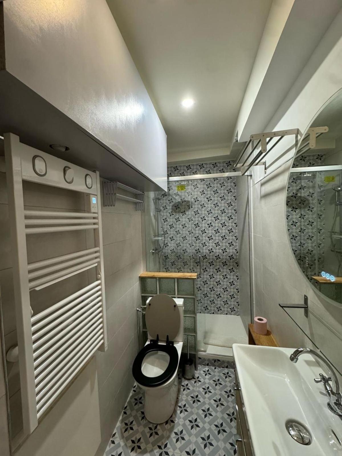 Douillet Proche Metro Et Rer Apartment