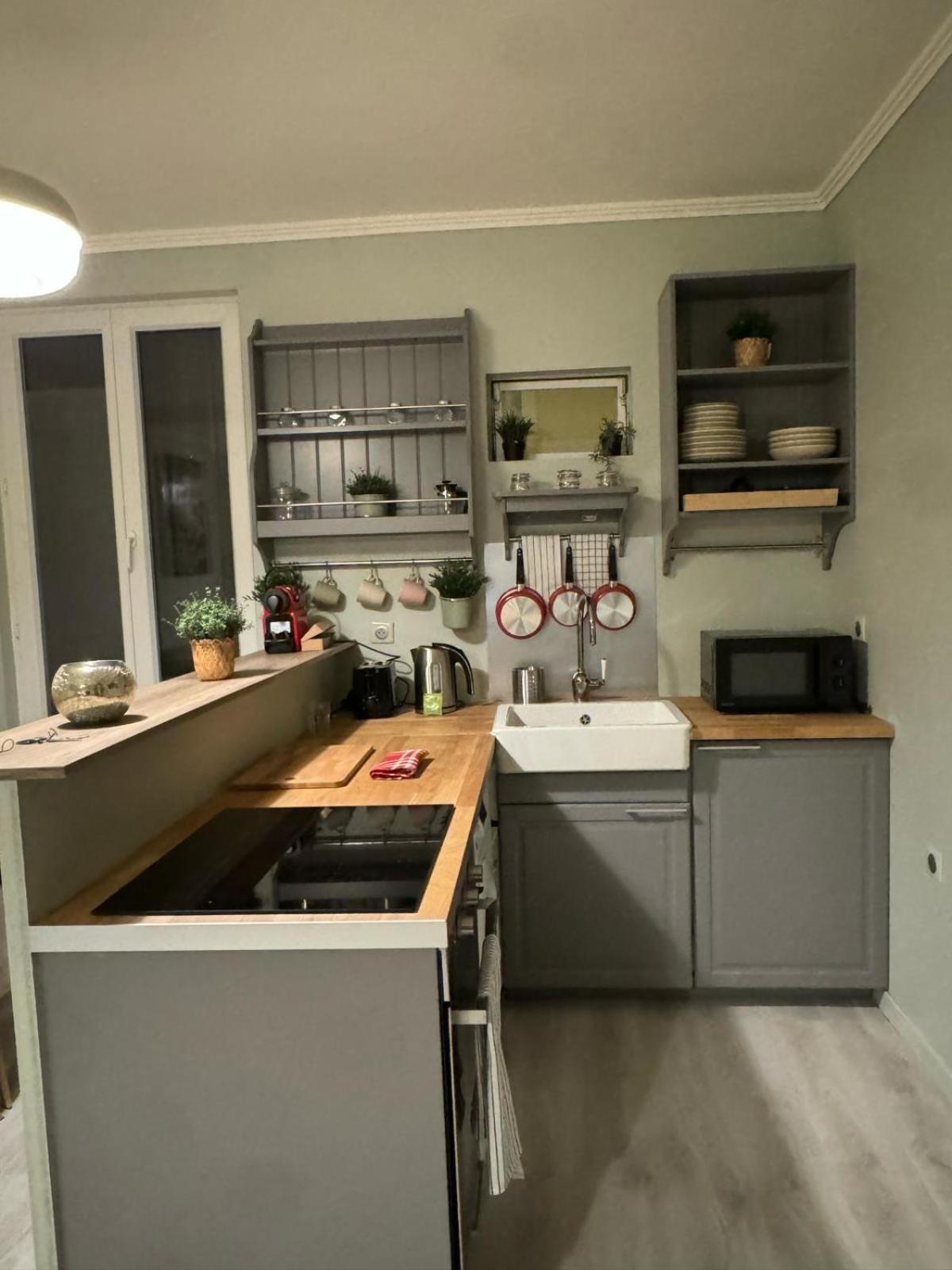 Apartment Douillet Proche Metro Et Rer *